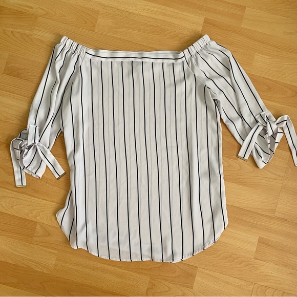 DYNAMITE Black and White Striped Off The Shoulder Blouse - Picture 1 of 6